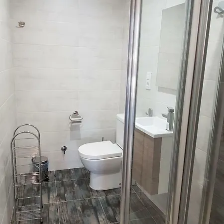 朱德利亚阳台公寓 公寓 *